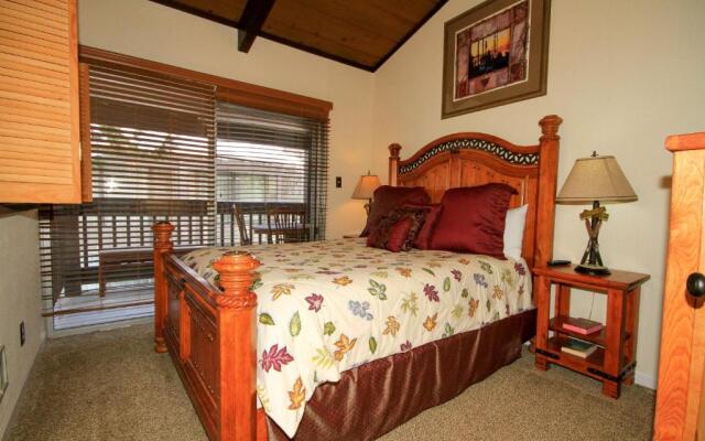 Sierra Park Villas #82