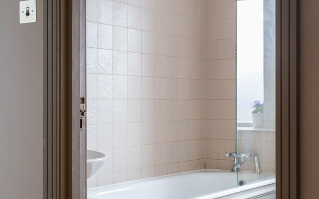 Bloom Field Court Apartments