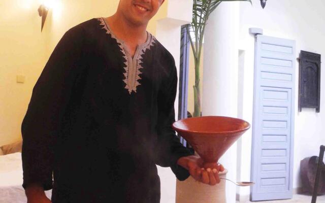 Riad Linda