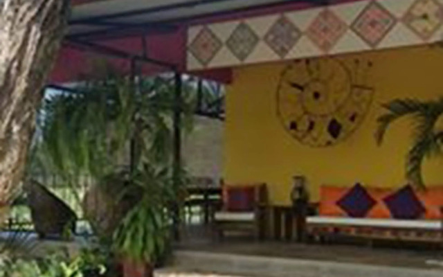 Los Susurros Casa