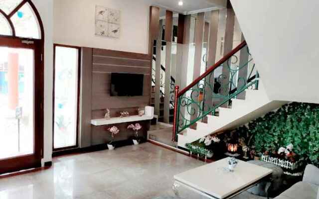 Grand Jamrud 1 Hotel