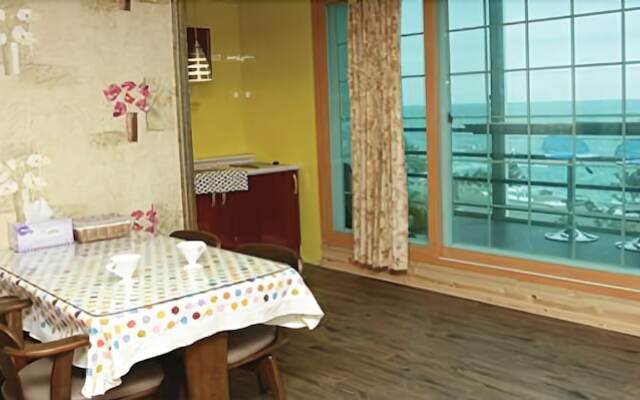 Yeongdeok Daekyung Pension