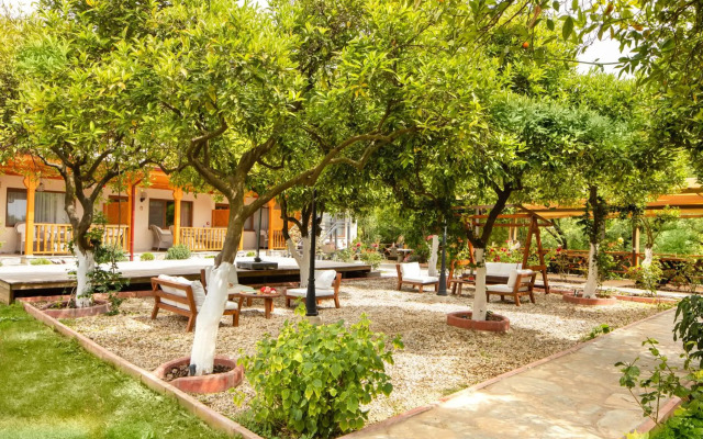 Orange Garden Hotel Akyaka