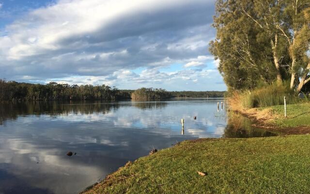 Lake Conjola Waterfront Holiday Park