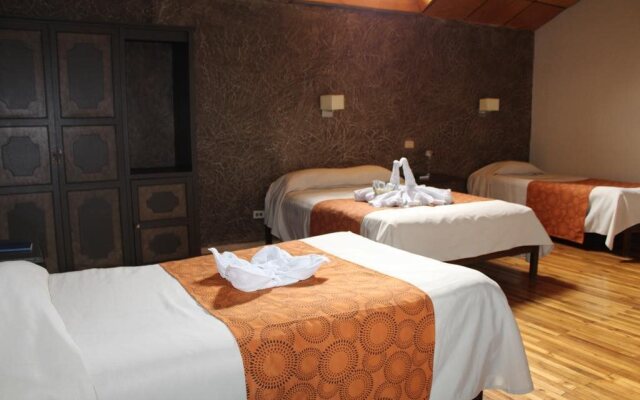 Hotel Tomebamba