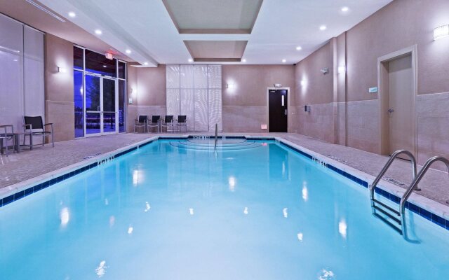 DoubleTree by Hilton Houston Westchase
