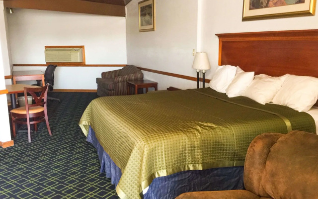 Trade Winds Inn Clinton