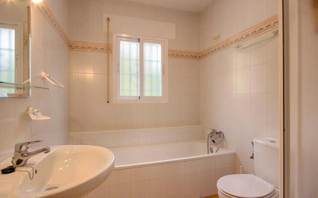 Villa La Frasca Competa by Ruralidays