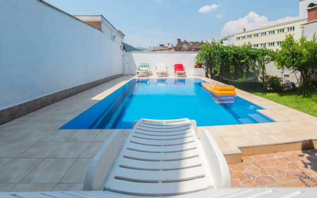 Apartment Fellini