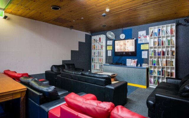 Blue Galah Backpackers Hostel