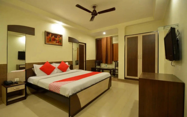 Hotel Taran by OYO