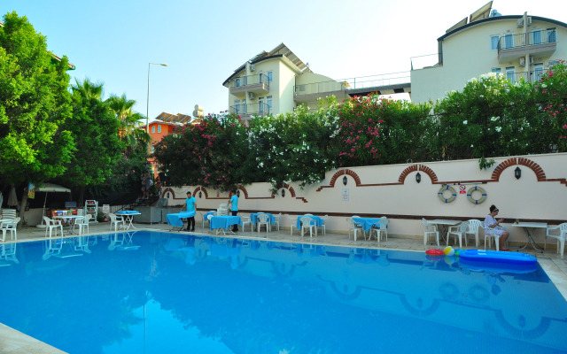 Alessia Hotel