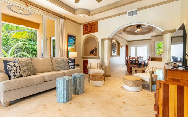 Belizean Cove Estates