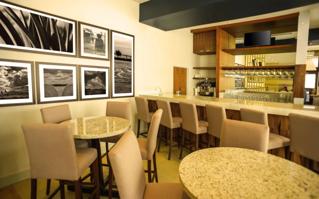 Hampton Inn by Hilton Piedras Negras