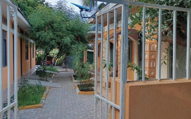 Lolac Hotel
