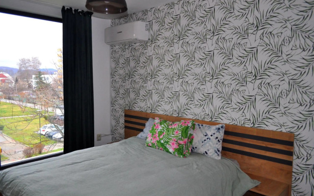 New Apartment at a Great Location