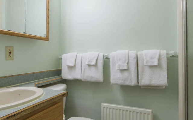 Chipman Hill Suites - Senator Dever House