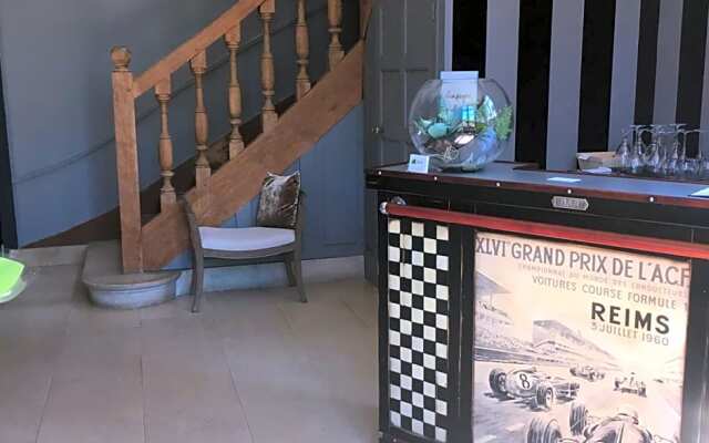 Le château d'Hermonville