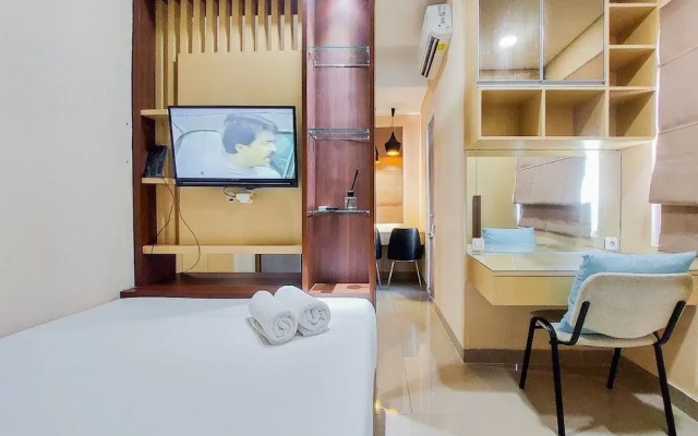 Strategic And Comfy Studio Apartment B Residence Near Bsd