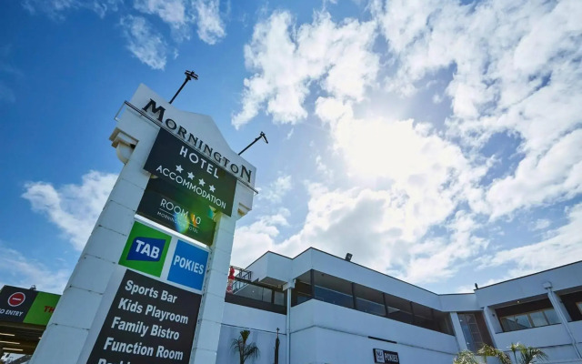 Mornington Hotel