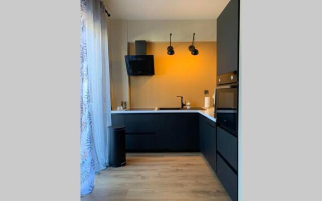 SIMONE LUXURY SUITE, Central Modern Apartment