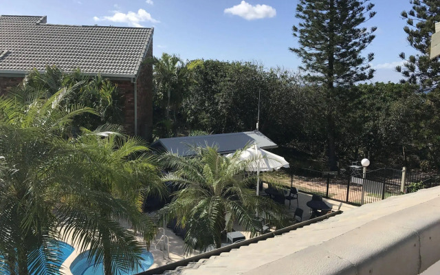 Glen Eden Beach Resort