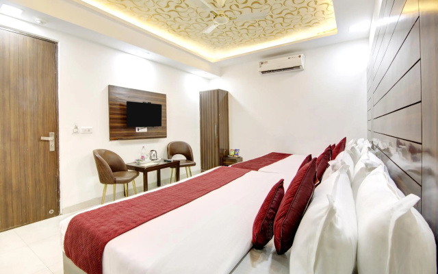 Airport Hotel Chanakya – Guest Rooms – Delhi