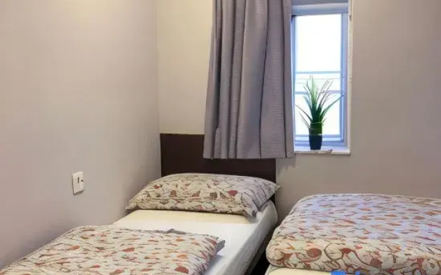 New Hoover Hostel