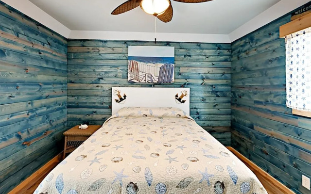 Sunrise Cabana by RedAwning 