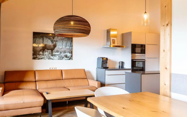 Spacious Apartment Near ski Area