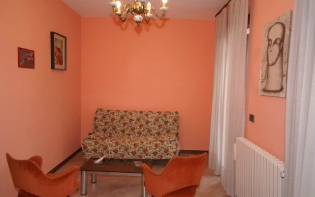 Belvilla by Oyo Casa Flora