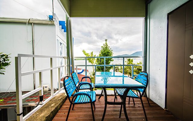 Yeosu White Village Pension