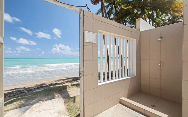 Luxurious Oceanfront Retreat Seaside Otium