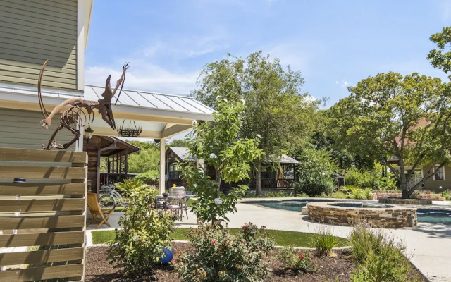 The Holekamp House Bed & Breakfast