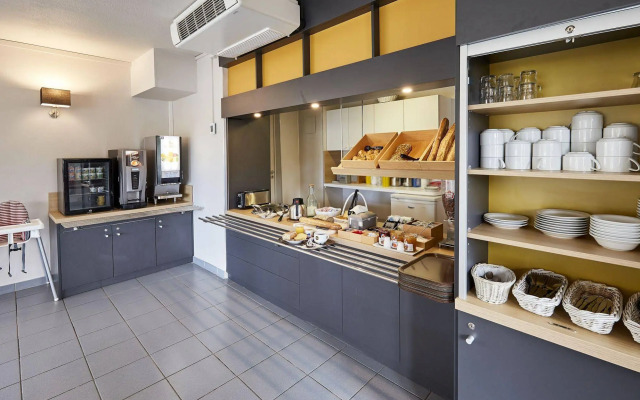 B&B HOTEL Le Havre (2)