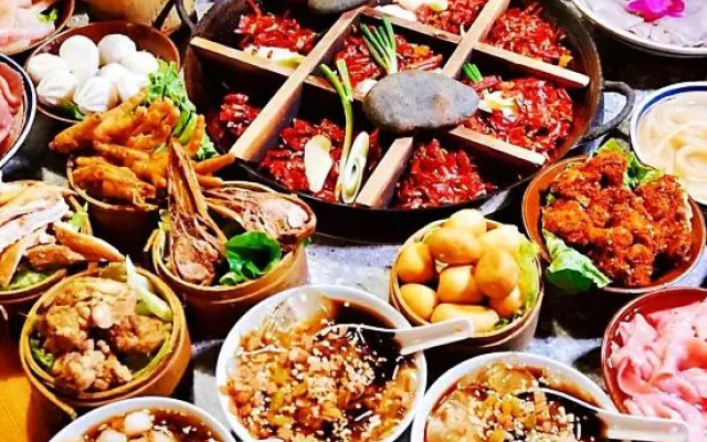 Style S Hotel (Linshui Hongfan Plaza Bus Terminal) – Meal – Linshui
