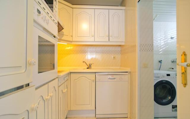 Apartment in Marbella 100628