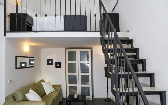 Loft a Chiaia a pochi passi dal lungomare