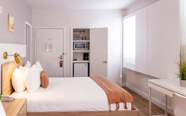Riviere South Beach Hotel