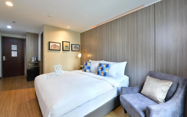 StayAt Bedever Bangkok Hotel