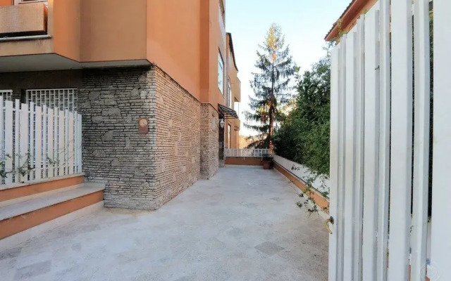 Vatican - WR Apartments