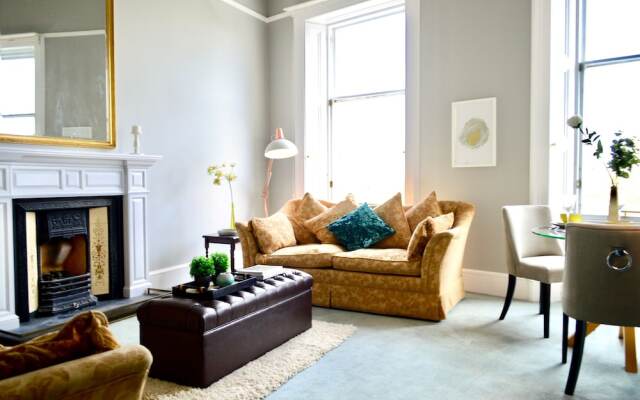 West End 2 Bedroom Georgian Apartment