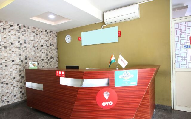 OYO 451 Goyal Residency