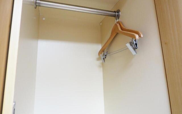 Shin-Osaka Youth Hostel