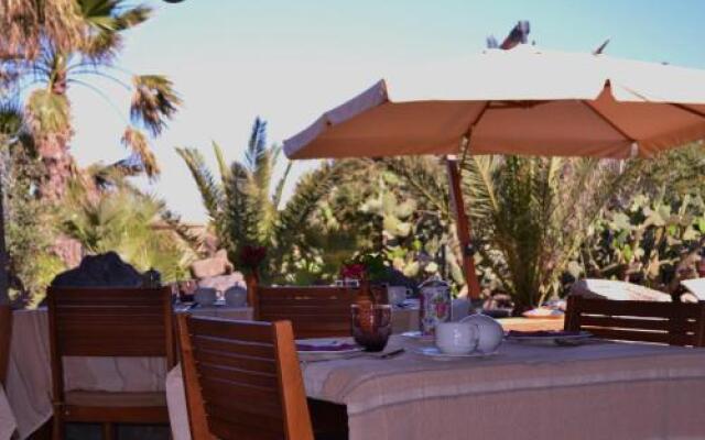 Ilha Preta Bed & Breakfast