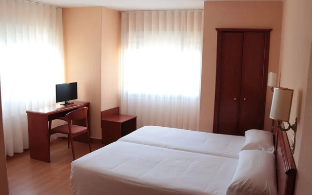 Hotel Maycar