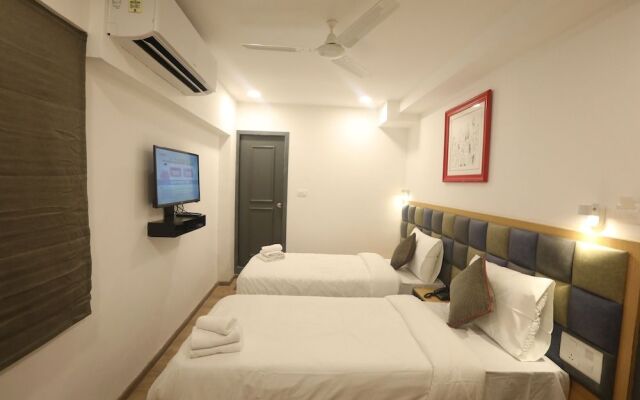 Hotel Royal Inn Mahalaxmi