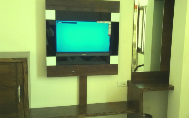 Hotel Saffron Inn