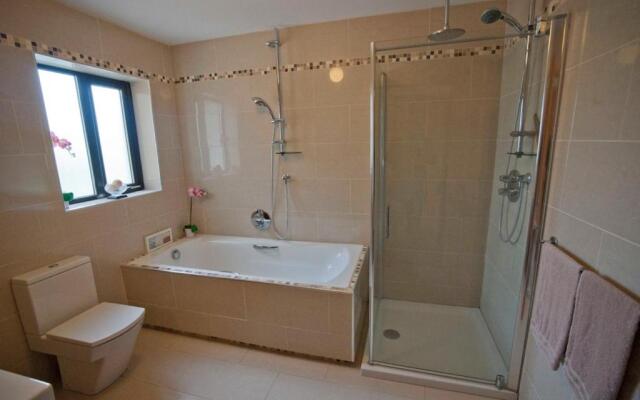 Cottage 103 - Claddaghduff