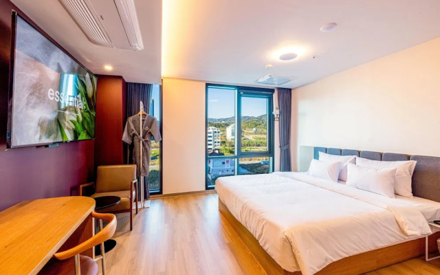 Hound Hotel Ulsan